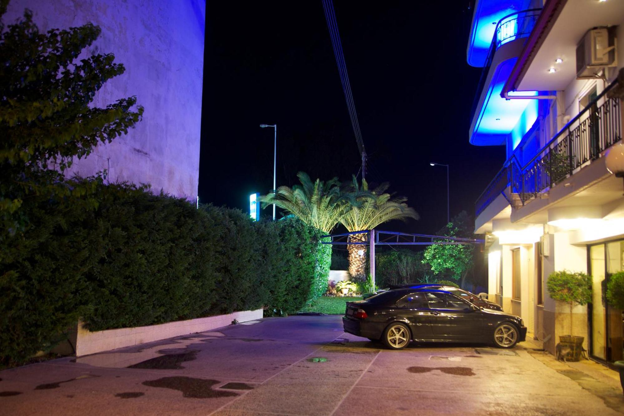 Hotel Drosia Messíni エクステリア 写真