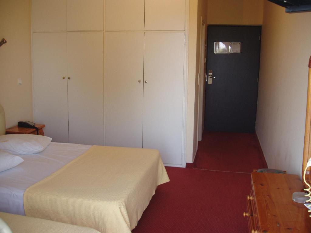 Hotel Drosia Messíni 部屋 写真